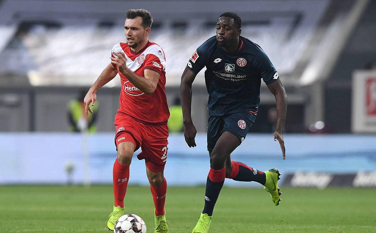 河南建业客场失利，积分榜继续下滑的简单介绍