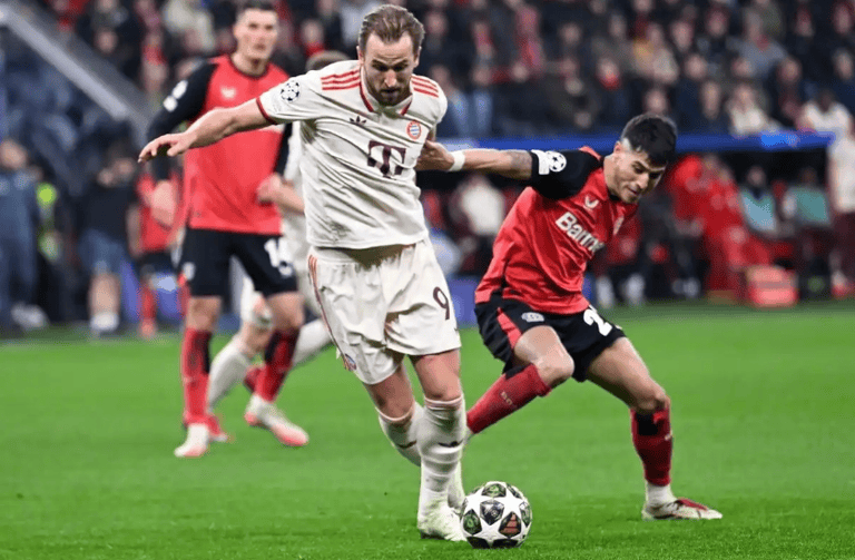 包含拜仁慕尼黑主场完胜,力压对手进军淘汰赛的词条 包含拜仁慕尼黑主场完胜,力压对手进军淘汰赛的词条