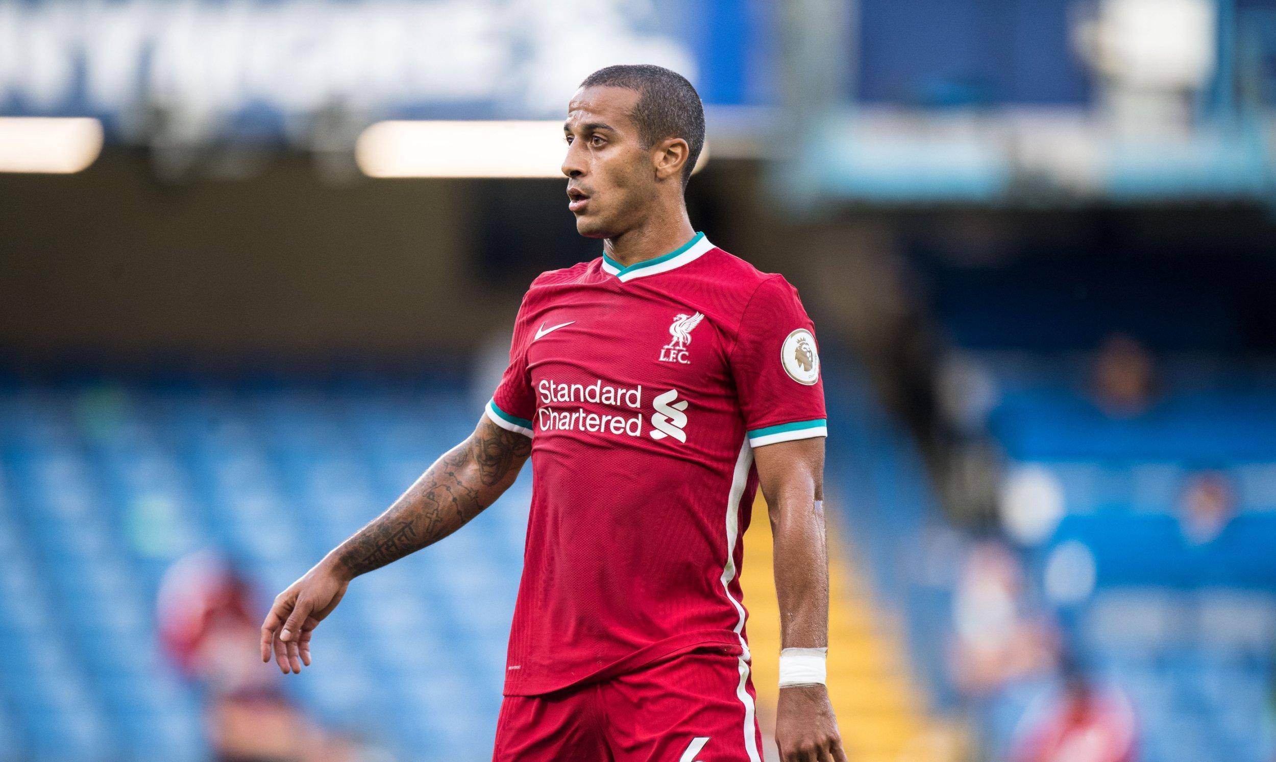 利物浦锋线组合默契，世俱杯争冠实力凸显