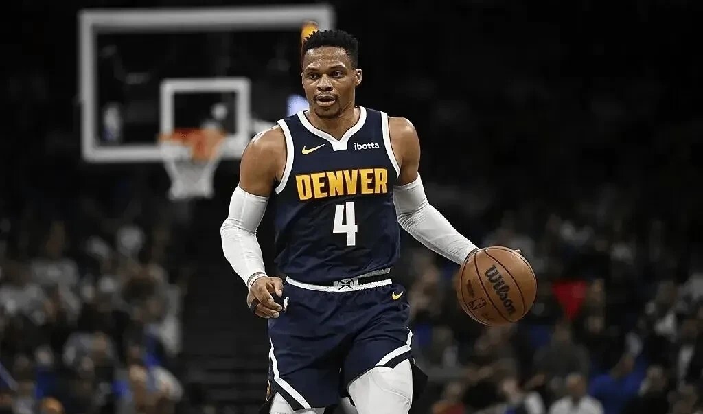 爱游戏网页版-关于火箭不敌掘金：乔治单场20中5的信息