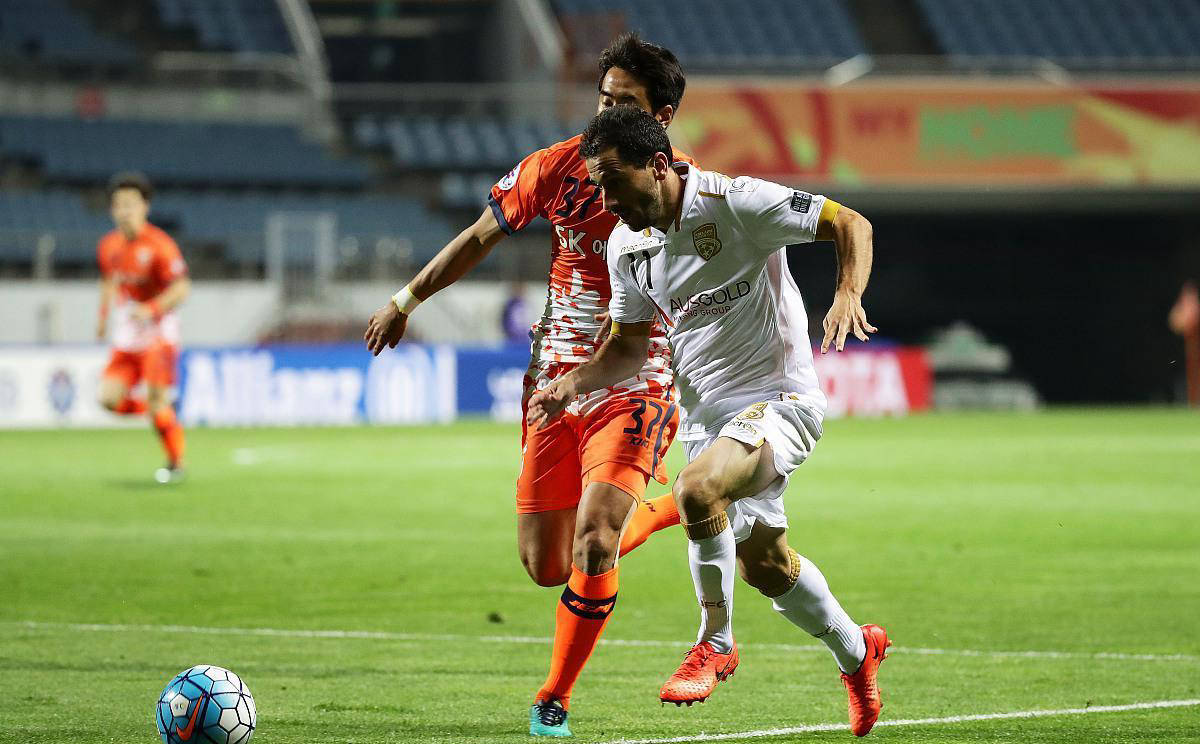 冲刺冠军杯:球队势如破竹,夺冠在望的简单介绍 冲刺冠军杯:球队势如破竹,夺冠在望的简单介绍