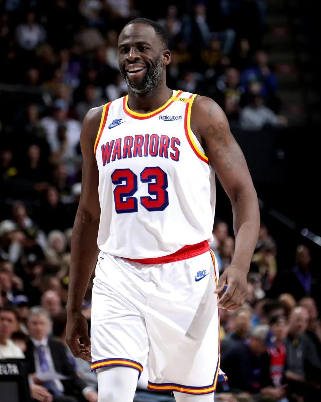 爱游戏官网-关于绝密一球险胜！球队紧咬比赛领跑局势的信息