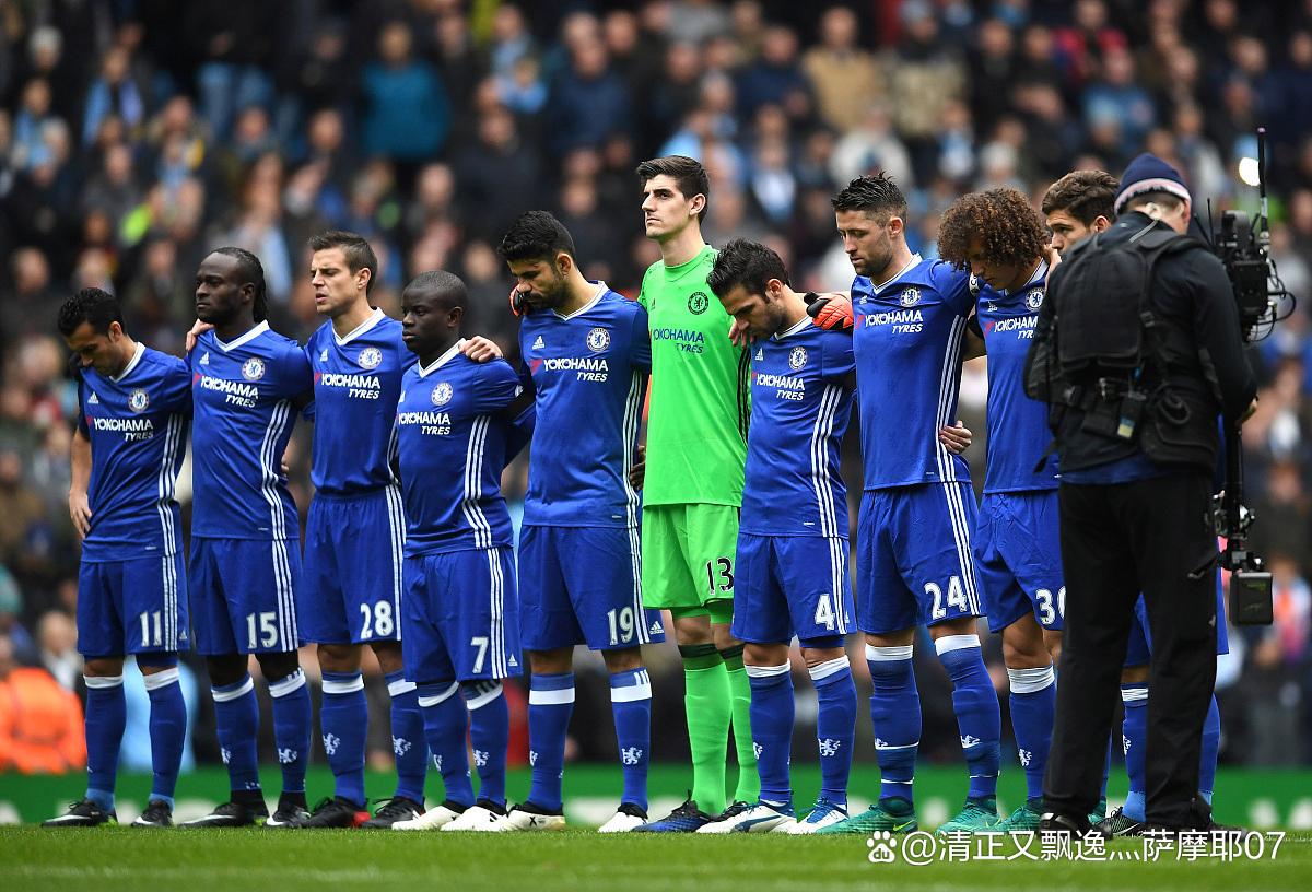 爱游戏体育直播-曼联连续四场胜利追平切尔西争夺前四