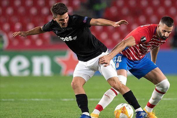 爱游戏亚洲官网-格拉纳达取胜巴伦西亚，实力相当