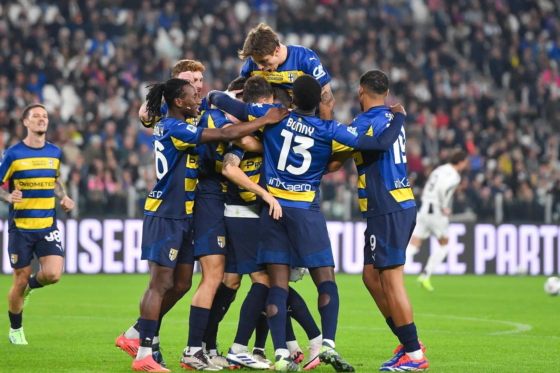 爱游戏网页版入口-包含罗马主场对决热那亚，豪门对决势均力敌的词条