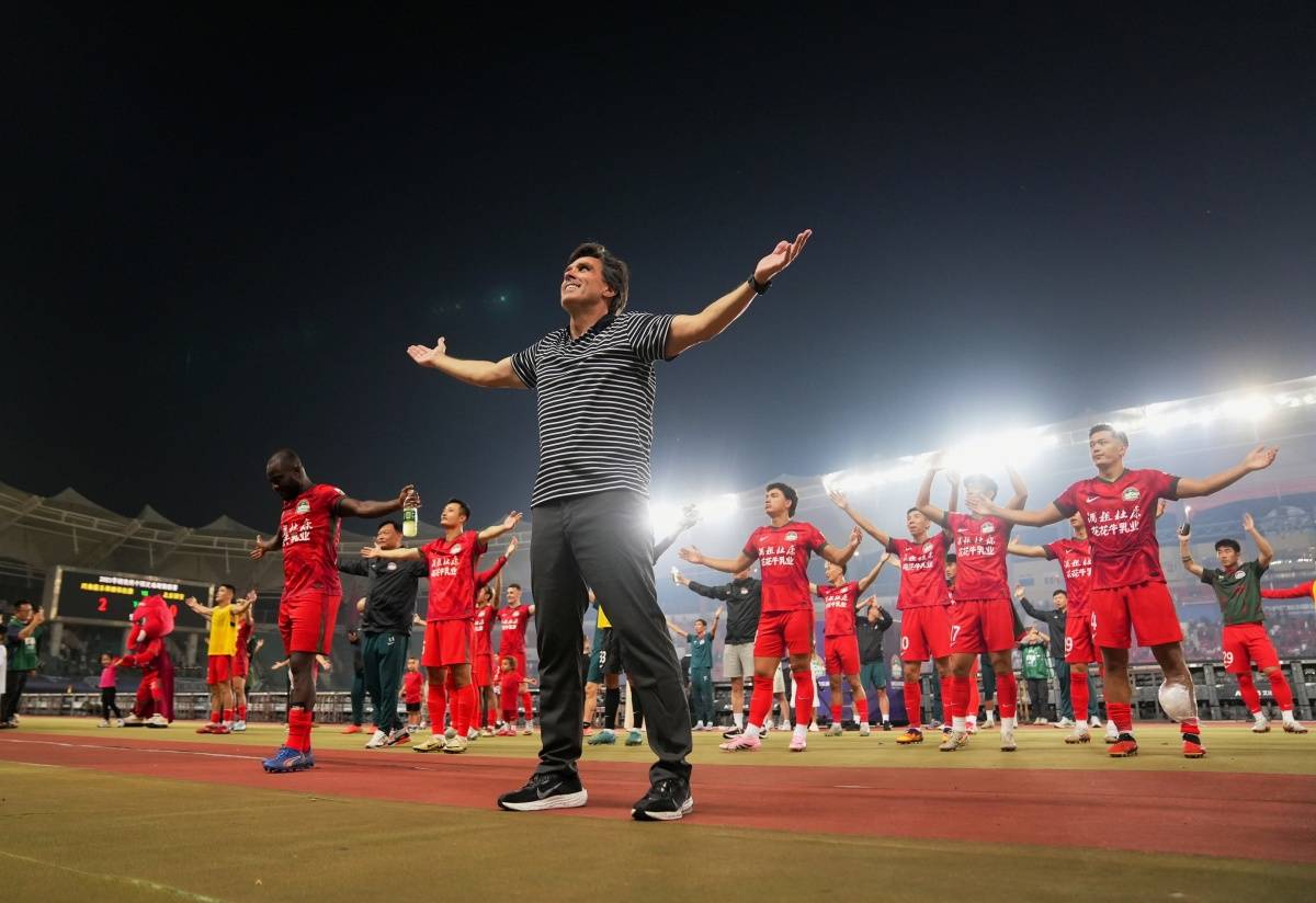 河南队主场大捷,全队表现出色的简单介绍 河南队主场大捷,全队表现出色的简单介绍