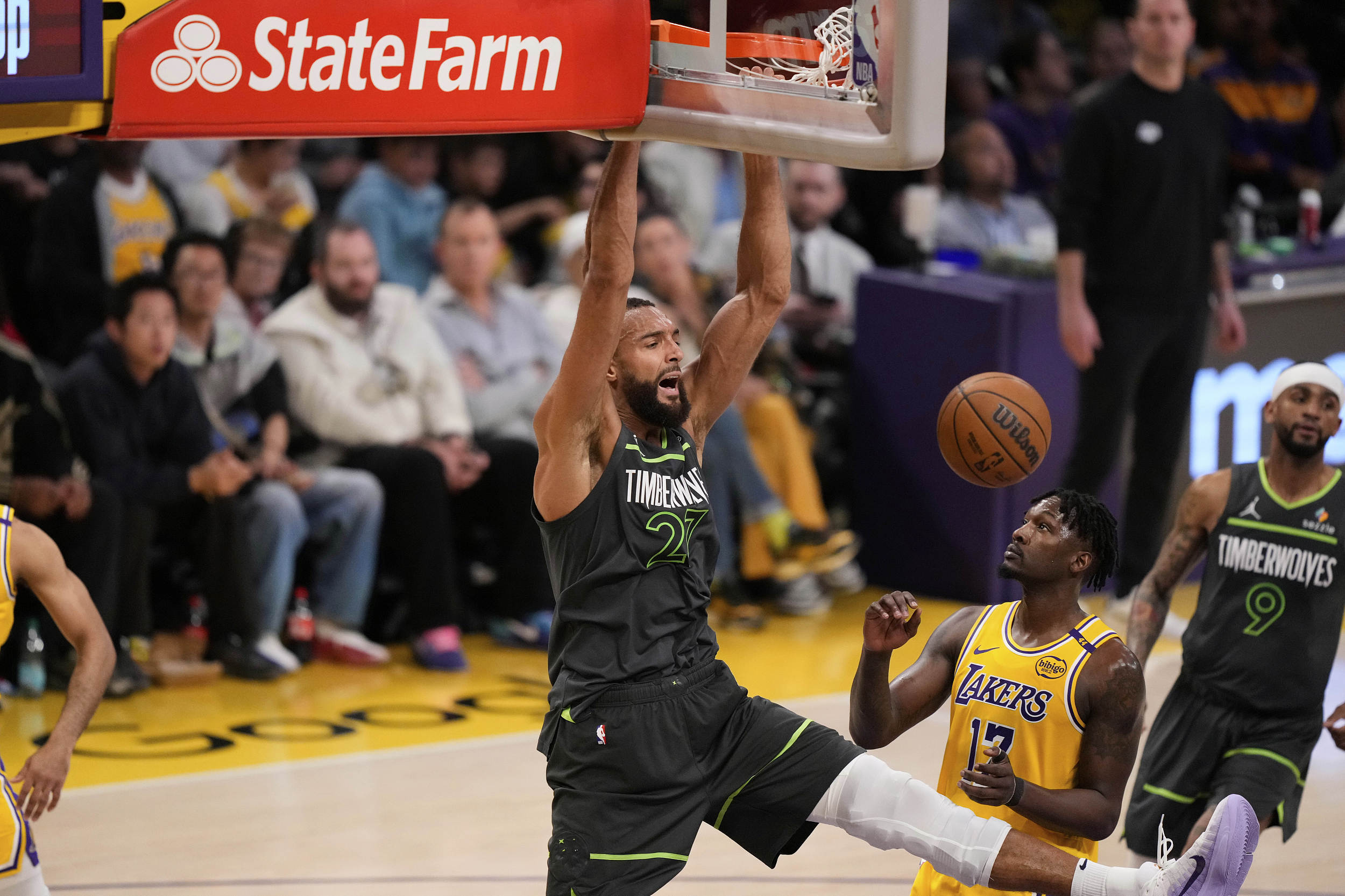 包含爵士大胜湖人,戈贝尔两双表现无可辩驳的词条 包含爵士大胜湖人,戈贝尔两双表现无可辩驳的词条